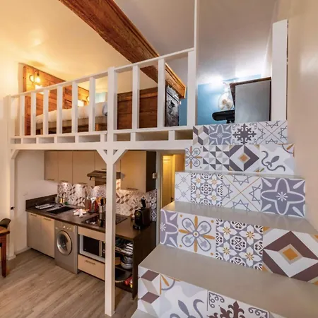 Beautiful Listed Le Clos Des Arts Apartment *