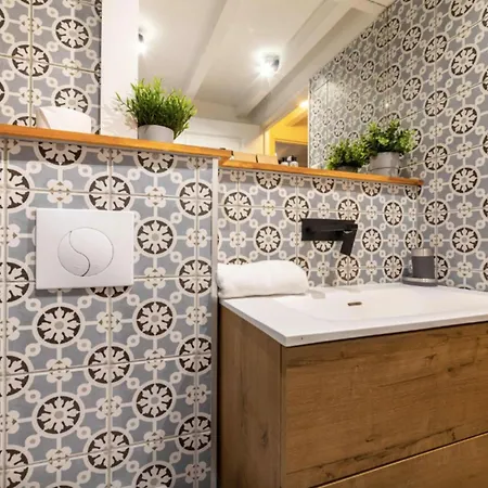 Beautiful Listed Le Clos Des Arts Apartment *